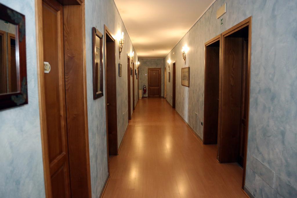 B&B La Notte Blu Firenze Bagian luar foto